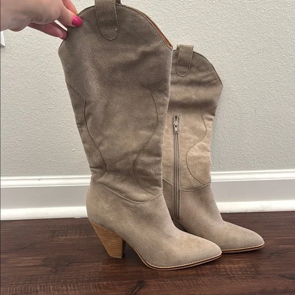 VICI Women's Greyish Tan Suede Cowboy Boots - Picture 3 of 12